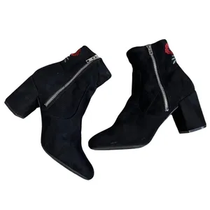 Rampage Itsie Black Faux Suede Floral Embroidered Chunky Block Heel Boots Sz 7.5 thumbnail 3