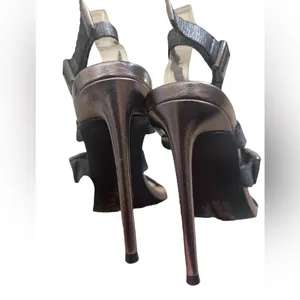 Street Style Chic Winnie Harlow x Steve Madden Edgy Gun Metal Strappy Heels thumbnail 6