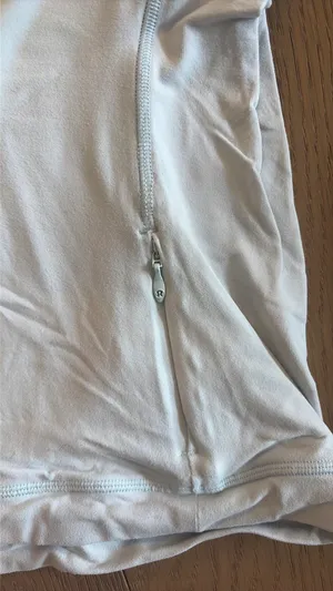Lululemon Shirt thumbnail 3
