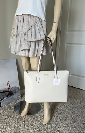 Kate Spade Purse thumbnail 7