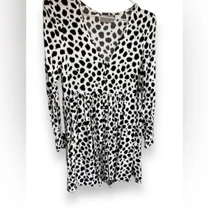 ASOS Dalmatian Spot Print Babydoll Dress Long Sleeve V Neck NWOT Womens 4 thumbnail 3