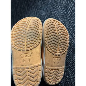 Crocs Iconic Comfort Bayaband Clogs Orange Womens Size 7 thumbnail 5