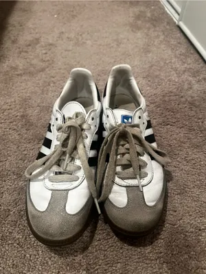adidas Samba Sneakers in White, Black & Gray Suede Size 7.5 thumbnail 2