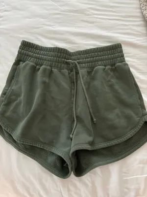 Abercrombie shorts thumbnail 2