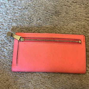 Wallet thumbnail 4