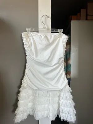 White Strapless Dress Size XS thumbnail 2