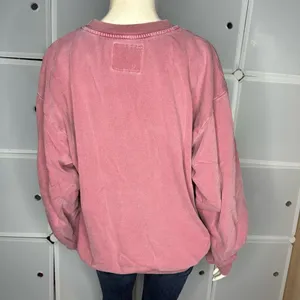 BARRY'S BERRY RED CREWNECK SWEATSHIRT – BARRY'S SHOP Size Large thumbnail 4