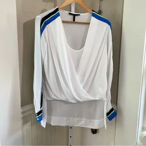 BCBGMAXAZRIA Seraphine Wrap Top White Blue Striped Sleeve Blouse Size XS thumbnail 2