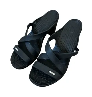 Crocs Cyprus Wedge Sandals Black Size US 9 Summer Festival Outdoors Comfort thumbnail 1