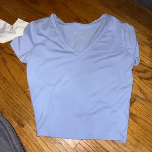 Wild Fable Baby Cropped Tee V-Neck thumbnail 1