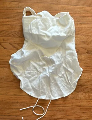 Sofia white blouse Size 8 thumbnail 1
