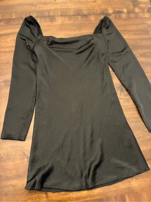 Princess Polly Mini Dress Women’s 4 Black Long Sleeve Satin Shiny thumbnail 1