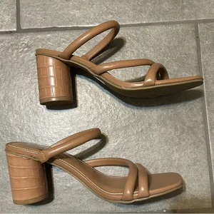 Dolce Vita Myla Block Heel Strappy Sandals Women’s Shoe Size 10 thumbnail 5