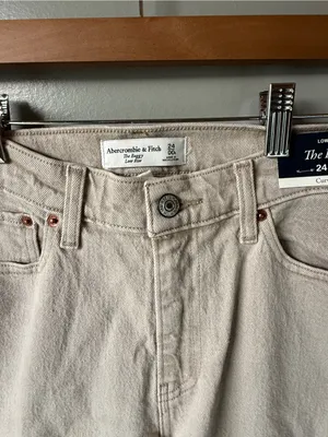 NWT Abercrombie & Fitch The Baggy Low Rise Jeans 24 Curve thumbnail 3