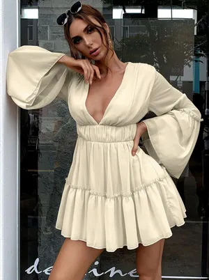 Dress thumbnail 1
