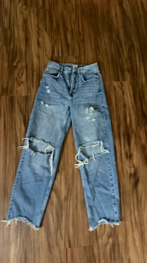 Urban Outfitters BDG High Rise Baggy Jeans thumbnail 7
