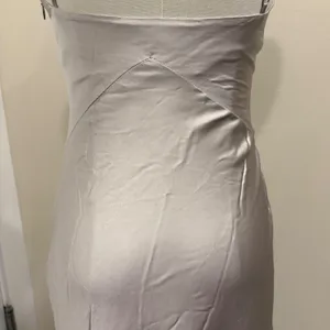 Tara Subkoff for Bebe Platinum‎ Satin Rhinestone Bow Maxi Gown Dress 0 Prom Hoco thumbnail 7