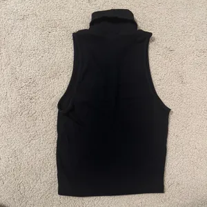 Zara sleeveless turtleneck thumbnail 3