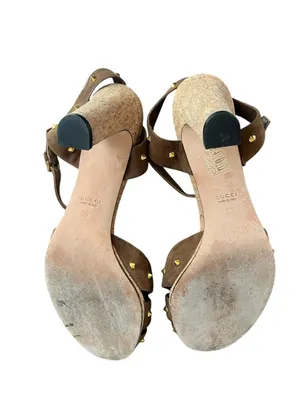 Gucci Women’s Jacquelyne Brown Suede Gold Studded Cork Block Heels Size 39 thumbnail 9
