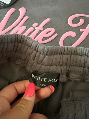 White Fox Boutique Lounge Set NWT thumbnail 5