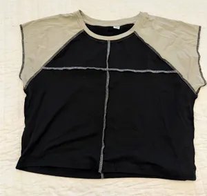Women’s Top Black Size M thumbnail 1
