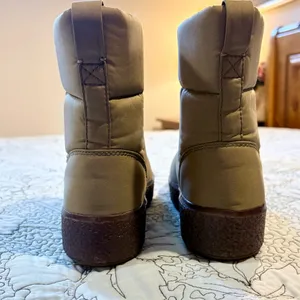 Madewell The Toasty Puffer Water-Resistant Cozy Boot ~ Olive Surplus ~ Size 6 💛 thumbnail 5