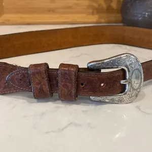 Justin Boots vintage brown leather embossed silver buckle 90s western bohemian Gypsy thumbnail 2