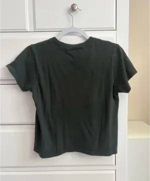 Brandy Melville shirt thumbnail 2
