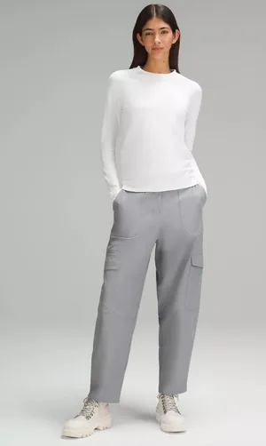 Lululemon top  thumbnail 1