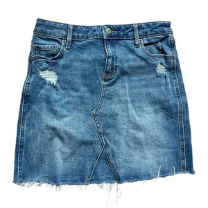 Womens Old Navy High Waisted Frayed Raw Hem Distressed Jean Skirt - Sz 2 thumbnail 3