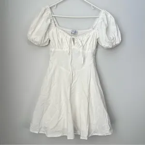 Petal and Pup NWT Eliska White Mini Dress Size Small thumbnail 3
