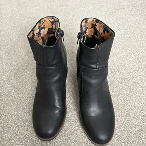 Kork-Ease KORKS Destiny Block Heel Bootie thumbnail 5