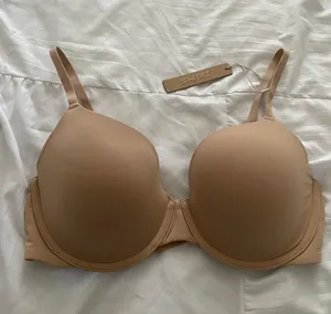 SKIMS fits everybody tshirt demi bra thumbnail 3