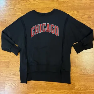 Amazon Top Black Long Sleeve thumbnail 1