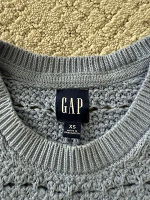 Gap Blue sweater thumbnail 2