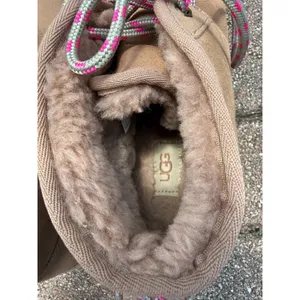 UGG Women's Neumel Chukka Suede Boot Size 10 thumbnail 8