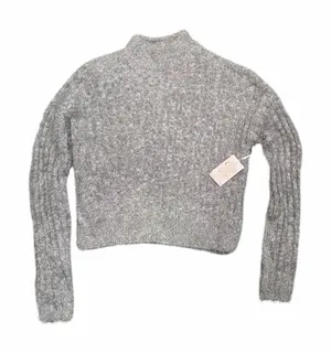 Candie’s Cozy & Soft Fuzzy Knit Sweater Gray Cropped Stretchy Size Small thumbnail 1
