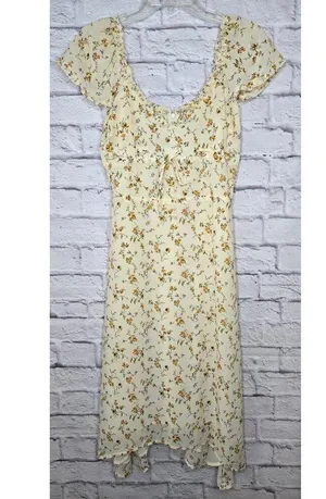 Dex Sweatheart Floral Boho Smocked Midi Sundress medium. thumbnail 2