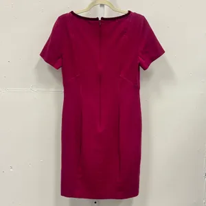 Elie Tahari Magenta Pink Wool Blend Shoulder Cut Out Velvet Trim Knee‎ Dress 8 thumbnail 2