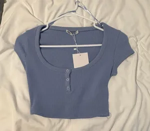 Zara Crop Top thumbnail 1