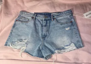 Jean Shorts thumbnail 1