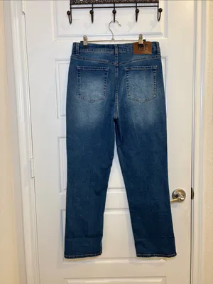 Frye Women’s Straight Leg Jeans Size 6/28 Medium Wash Stretch Denim thumbnail 3