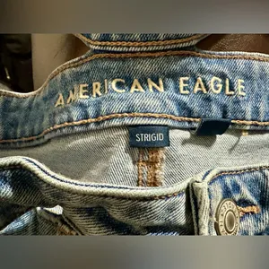 American Eagle Strigid Super Hi rise Baggy Straight Jeans 4 short cut out double waist thumbnail 8