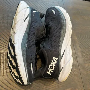 Hoka Clifton 8 black and white shoes size 8.5 B women thumbnail 11
