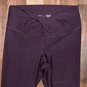 Old navy purple plum active power soft extra high-rise leggings go dry large thumbnail 3