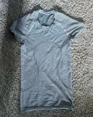 stripe lulu short sleeve swiftly tech thumbnail 1