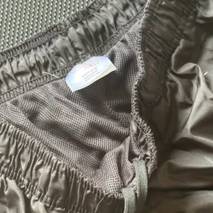 Danskin Now Black  Athletic Capri pants thumbnail 3