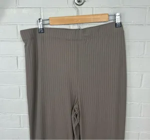 Rue 21 Plus Size Mocha Ribbed Knit Top & Pants Lounge Set Size 3X thumbnail 12