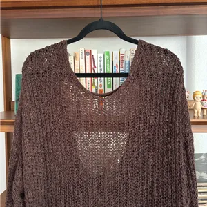 Madewell Open-Knit V-Neck Sweater in Dark Brown thumbnail 2
