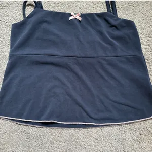 Edikted Crop Top thumbnail 3